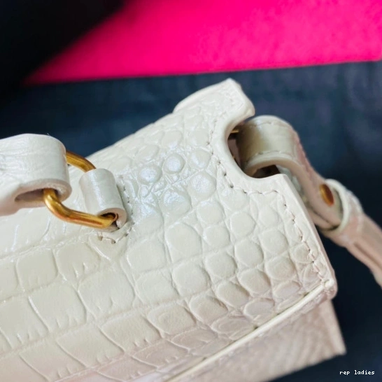 Rep ladies REP MINI BAG CASSANDRA YSL HANDLE TOP 1217